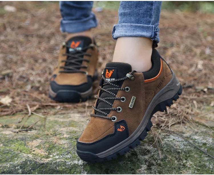 Men's High Quality Leather Outdoor Hiking/Walking Shoe